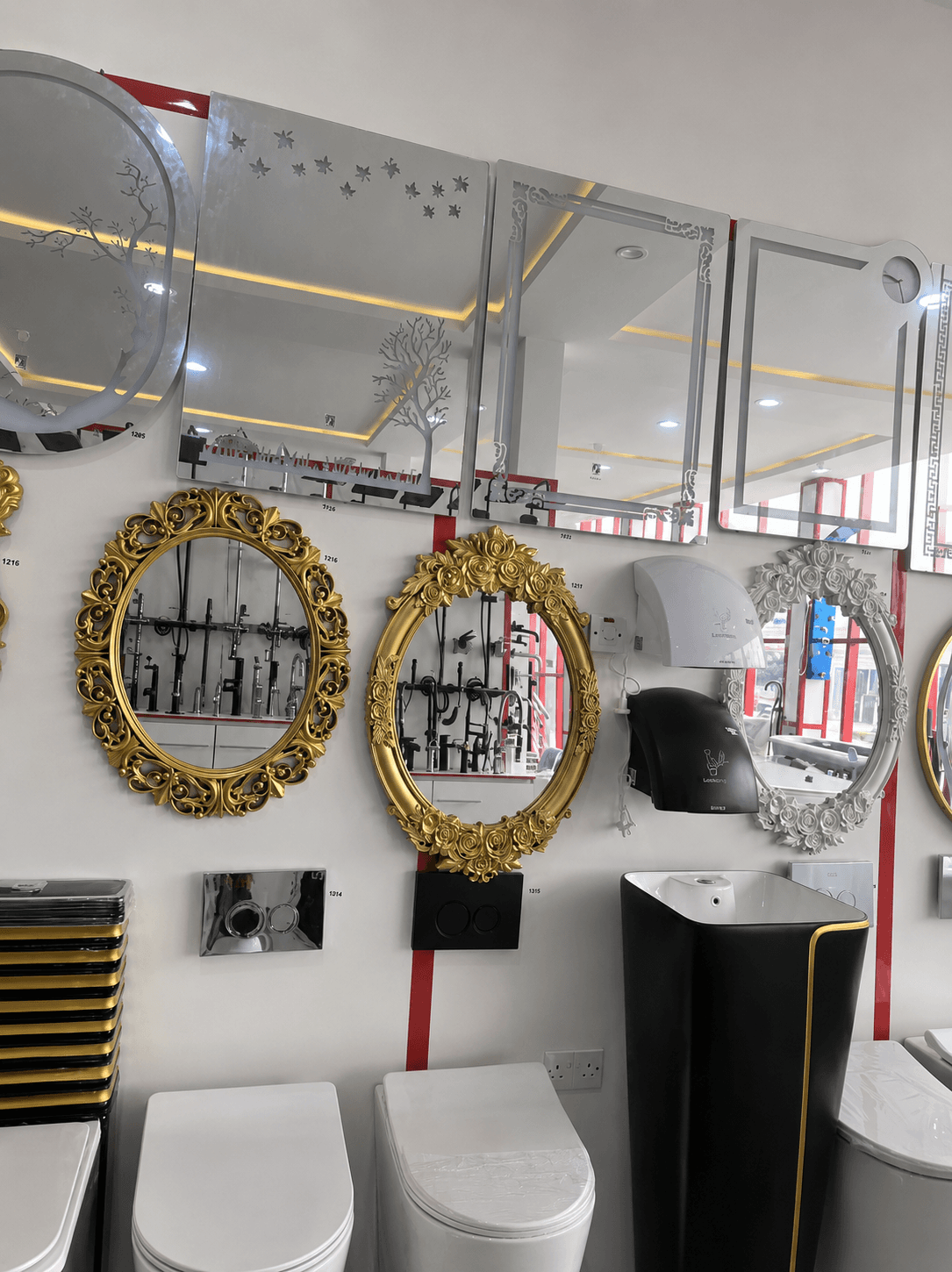 Decorative mirror gallery display