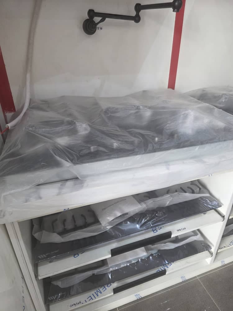 Built-in Gas Hobs & Cooktops